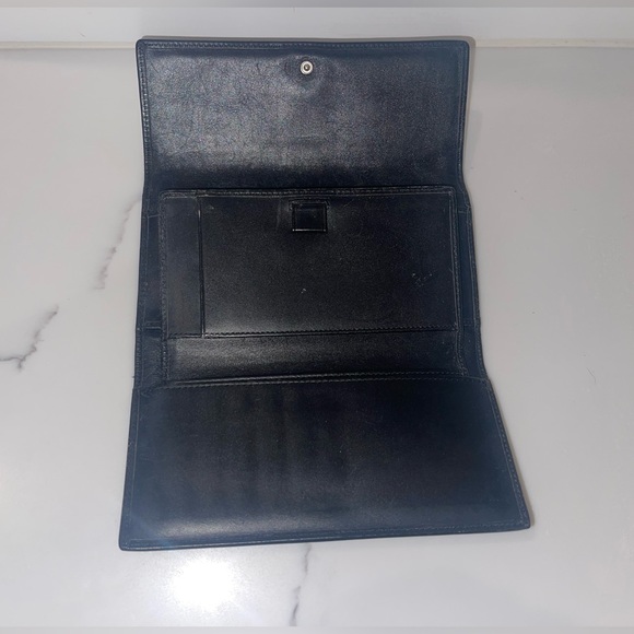 Authentic Coach wallet - Picture 6 of 11